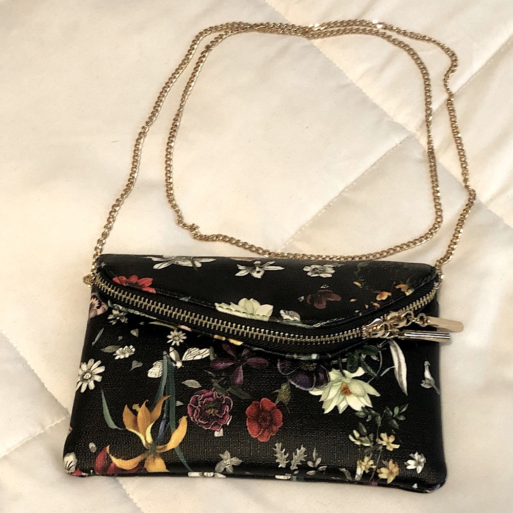NWOT Floral Crossbody Handbag